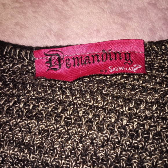 One Size Boho Pink, Cream & Dark Gray Sleeveless Fringe Cardigan - Picture 3 of 9